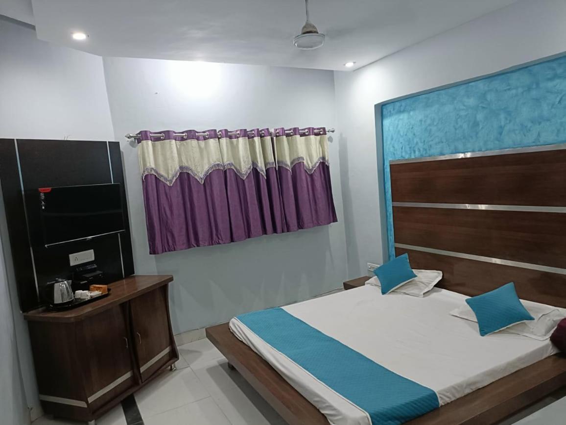 Hotel Krishna Residency Mahoba Eksteriør billede